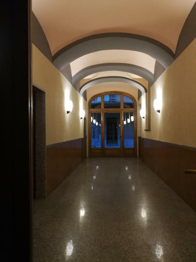 Un Soffice Nido Nel Cuore Di Torino Exterior photo